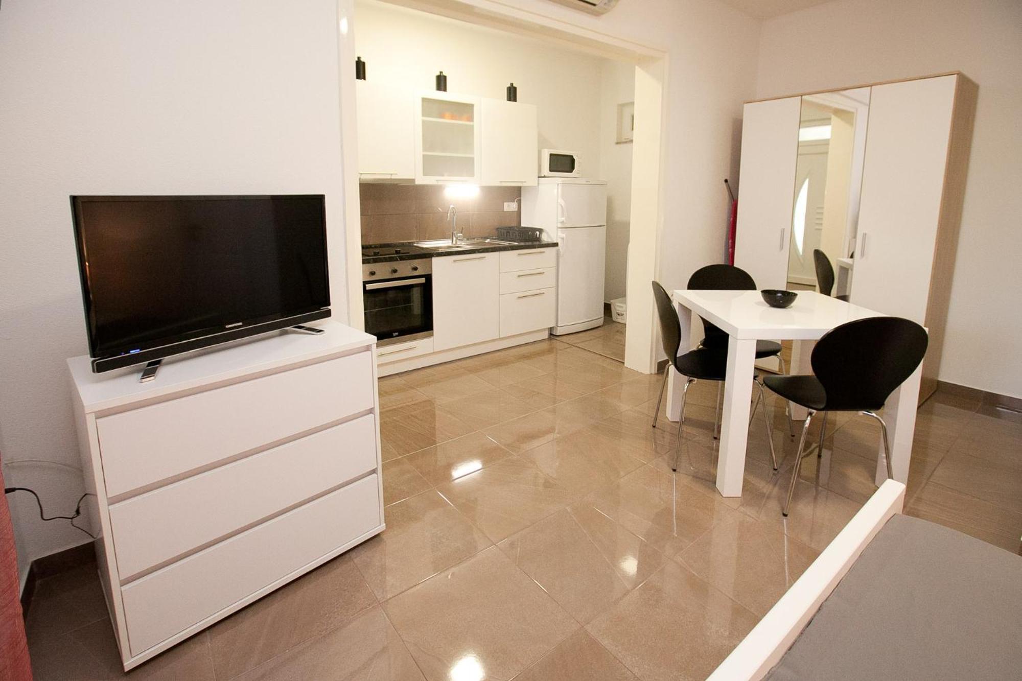 Apartman 2 زادار المظهر الخارجي الصورة