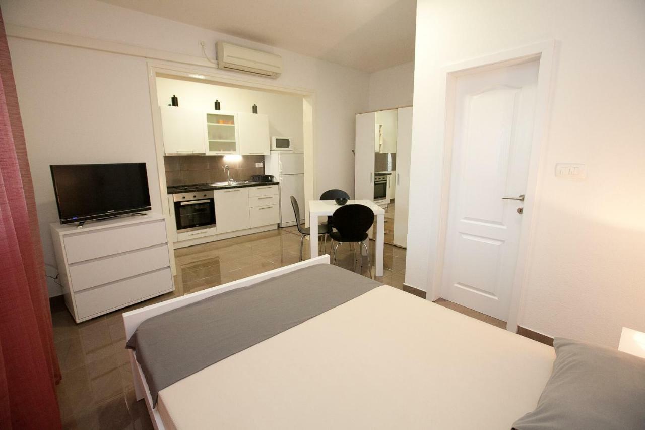 Apartman 2 زادار المظهر الخارجي الصورة